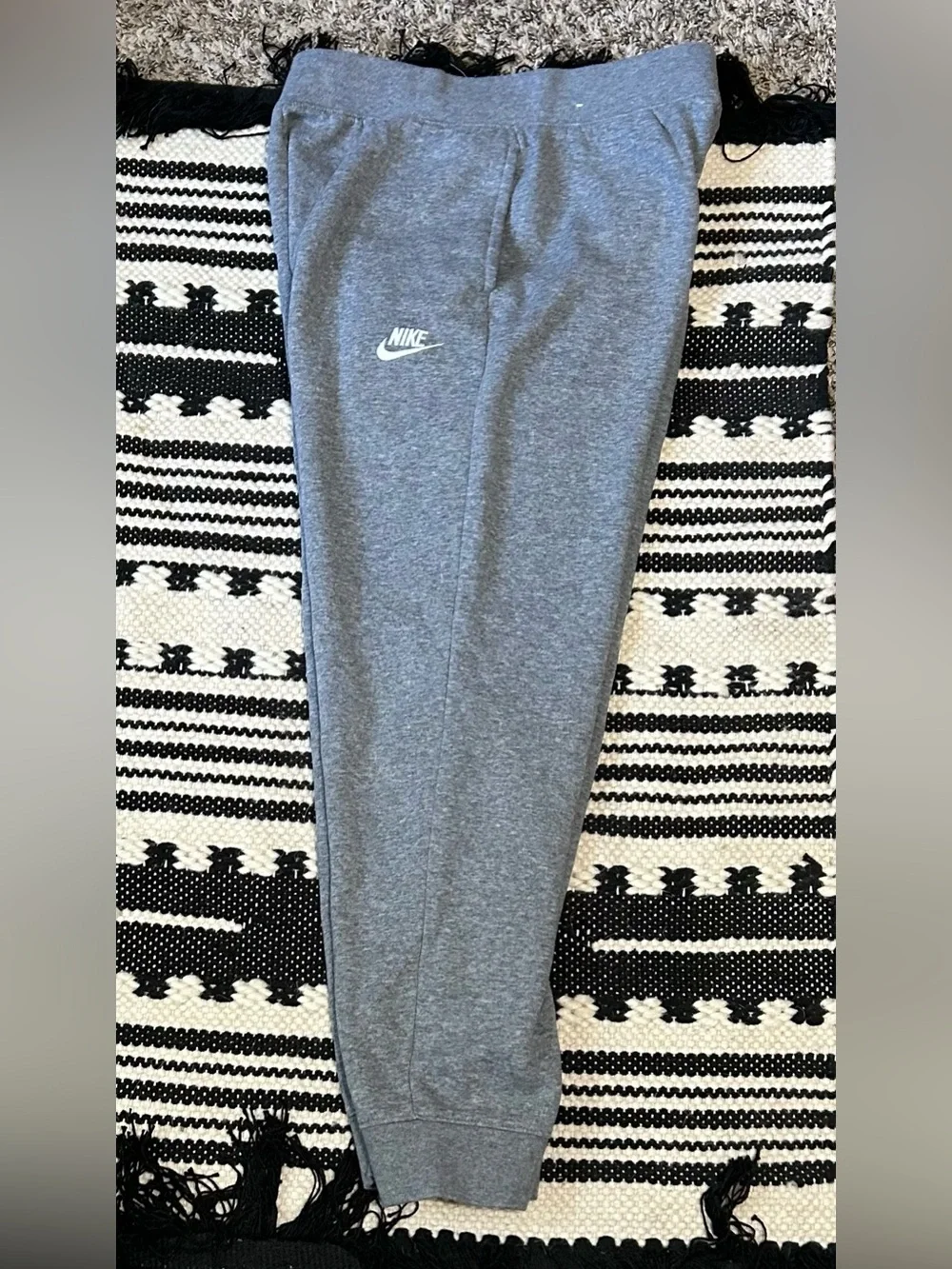 ✔️NIKE Men's Gray Logo Fleece Jogger Classic Sweatpants - XL